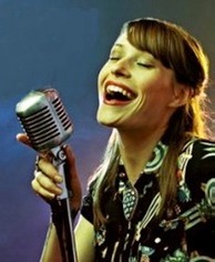 chanteuse-bar-web