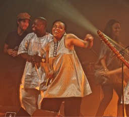 Final, suite. Piers Faccini, Vieux Farka Tour, Mamani Keita, Mayra Andrade.