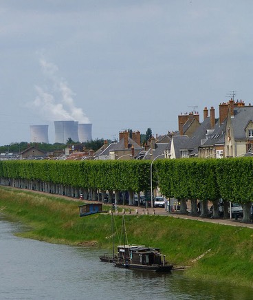 Gien-tours-Centrale nuclaire