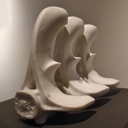 Les sculptures de Jacques Rieu : histoires d'os, histoires de formes.