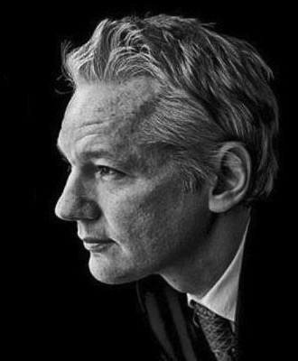 julian-assange-portrait-2
