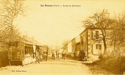 La Borne d'en haut. Ici il y avait le caf de Ccile Cholet, on y dansait ausi.