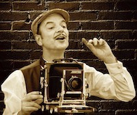 photographe-retro-sepia-200