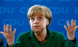 Angela-Merkel-reacts-befo-009 - copie