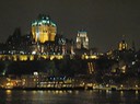 Québec la nuit, depuis le pont du cargo.
